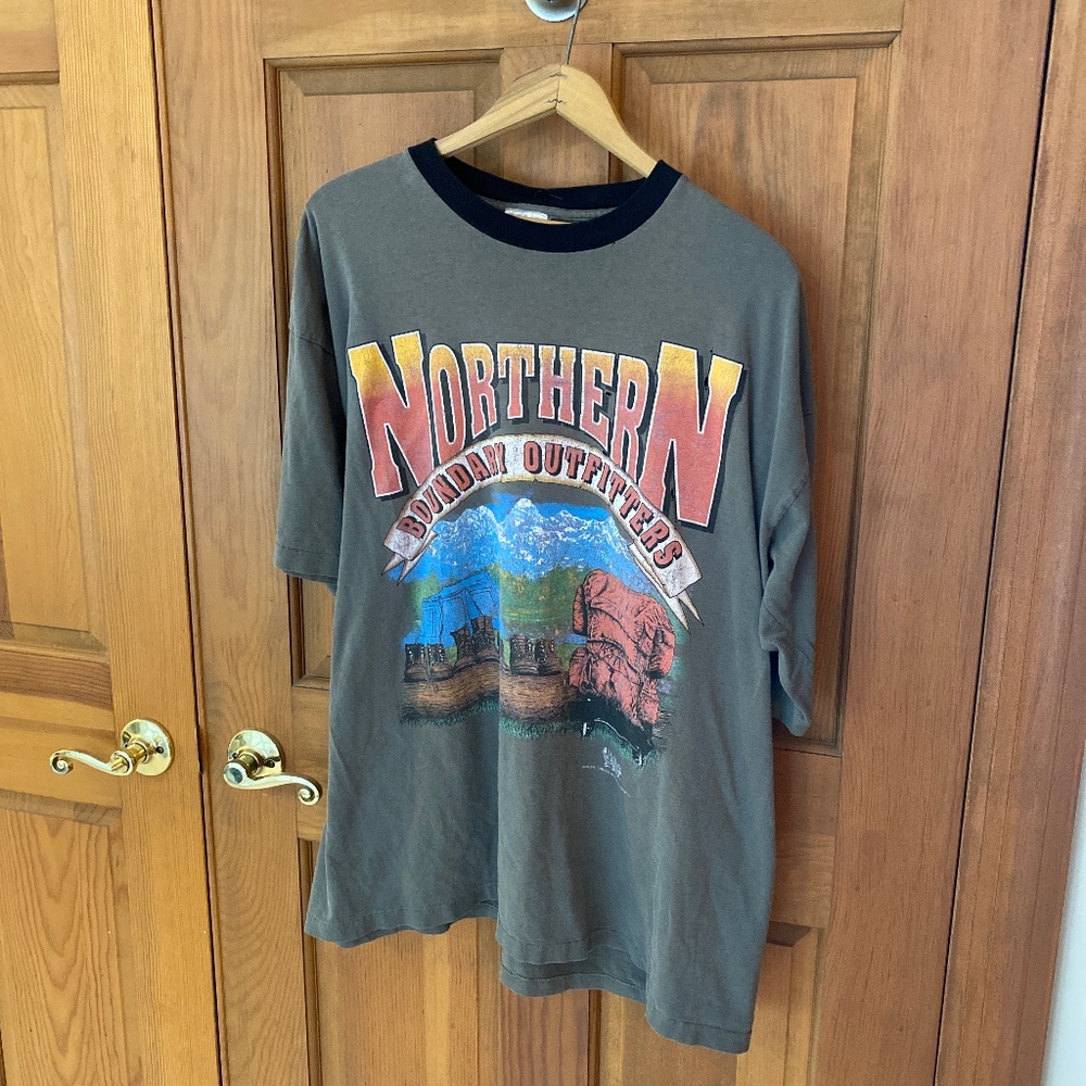 Vintage Distressed Native Land Northern Boundary Outfitters T-shirt XL